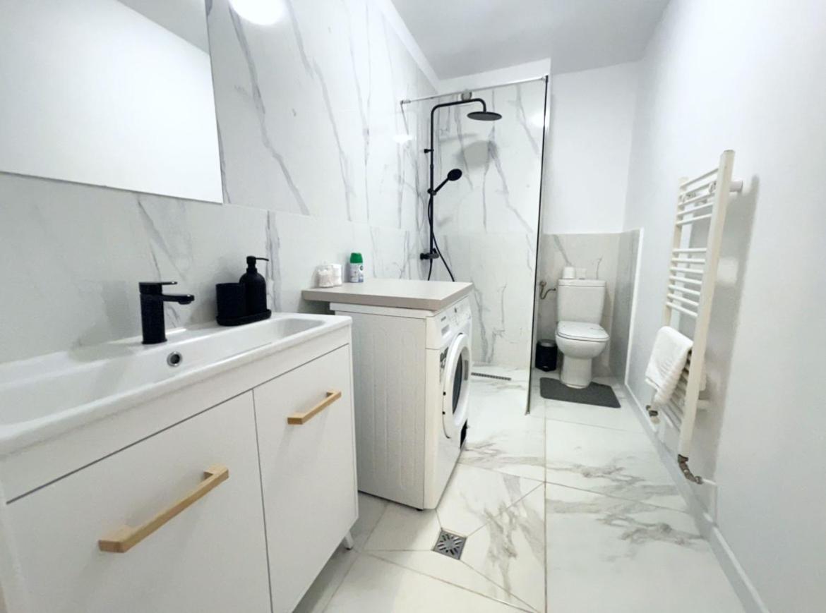 Yamalux Apartments - Ploiesti 33 كلوج-نابوكا المظهر الخارجي الصورة