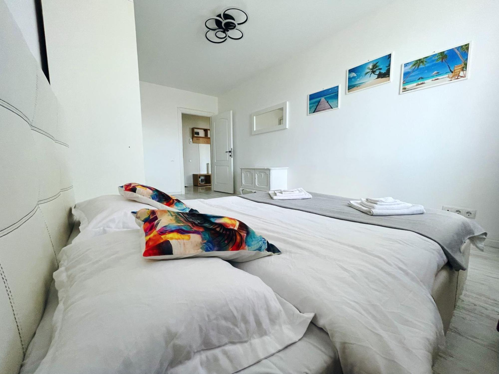 Yamalux Apartments - Ploiesti 33 كلوج-نابوكا المظهر الخارجي الصورة